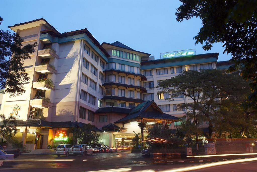 โรงแรม เคดาตัน บันดุง ภายนอก รูปภาพ